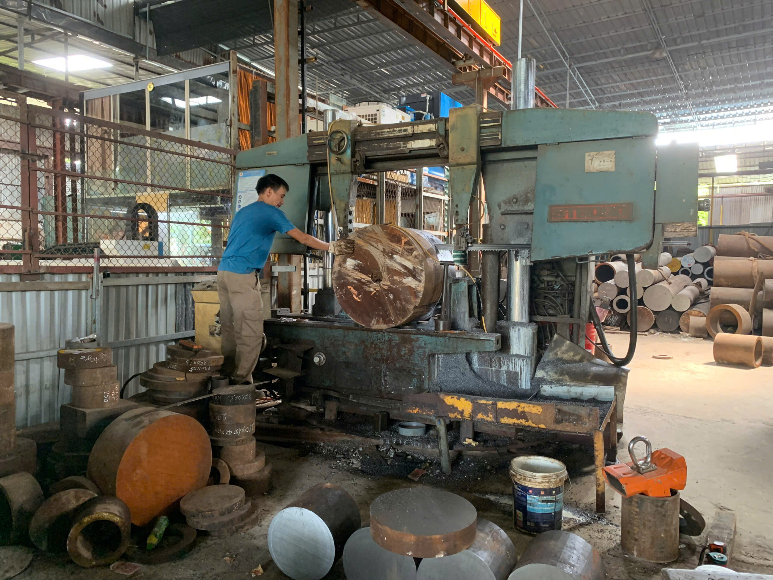 Chế tạo theo yêu cầu - Ảnh 2